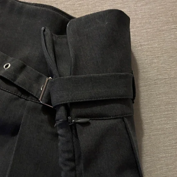 Zara Black Mini Skirt with Belt - Picture 2 of 4